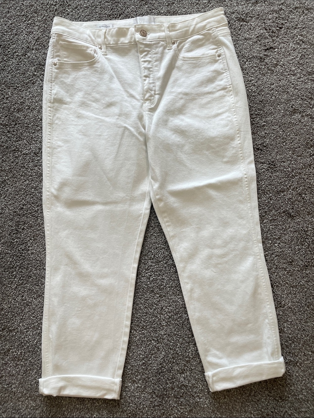 White House Black Market White High-Rise Straight Jeans